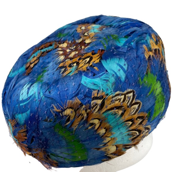 Vintage Marshall Fields 40s Pheasant Feather Ladies Elegant Event Pillbox Hat 46 - Picture 9 of 16